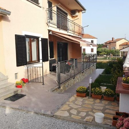 Apartment Stela Porec Bagian luar foto