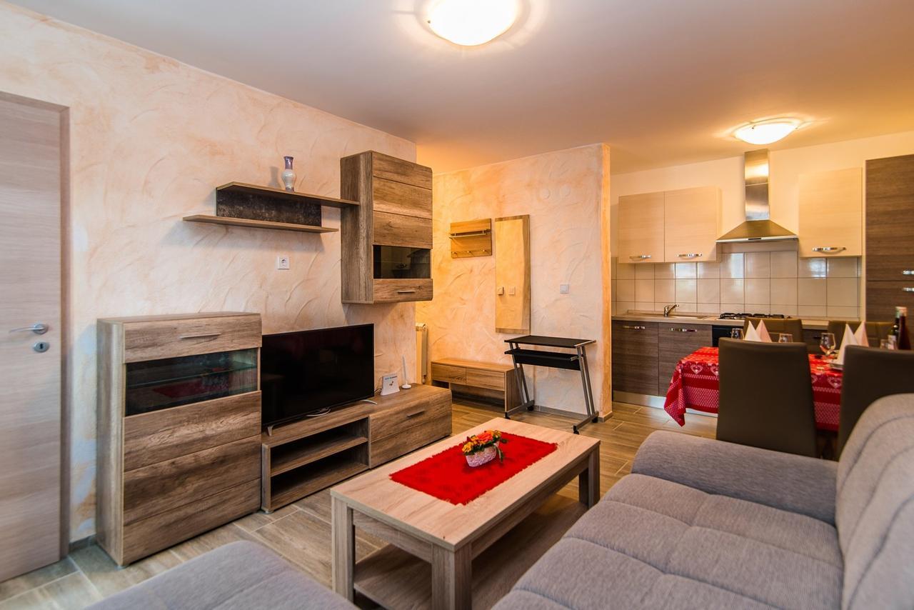 Apartment Stela Porec Bagian luar foto